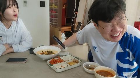 야바 - [클립]봉준 - 온도 좀 낮추자는 말 좀 하지마. 나 어렸을 때 ...