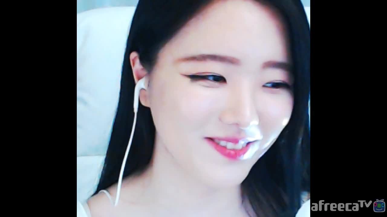 [생]신입,여캠,청순,베이글) 건들면 물어버릴꺼야 ㅡㅡ