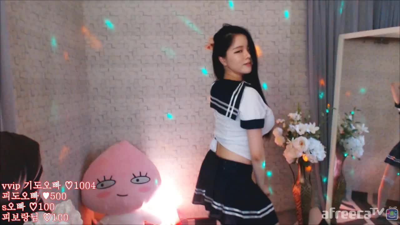 [생]베이글 교복입은 학생인데 좀 데려다 줄래요?