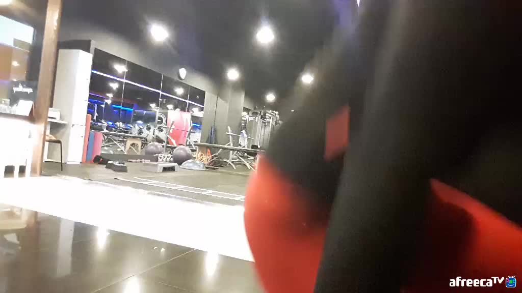 샌드위치먹방 후 헬스장감