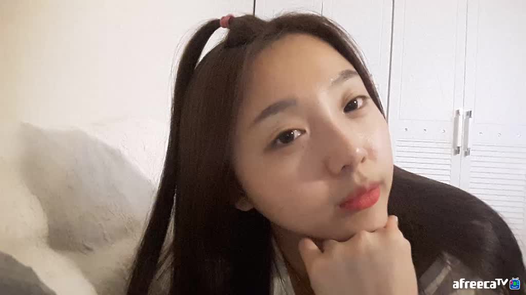 쌩얼입니다 하하