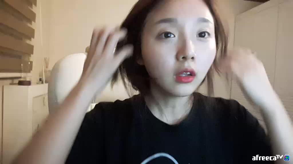 ㅡ ㅠㅡ