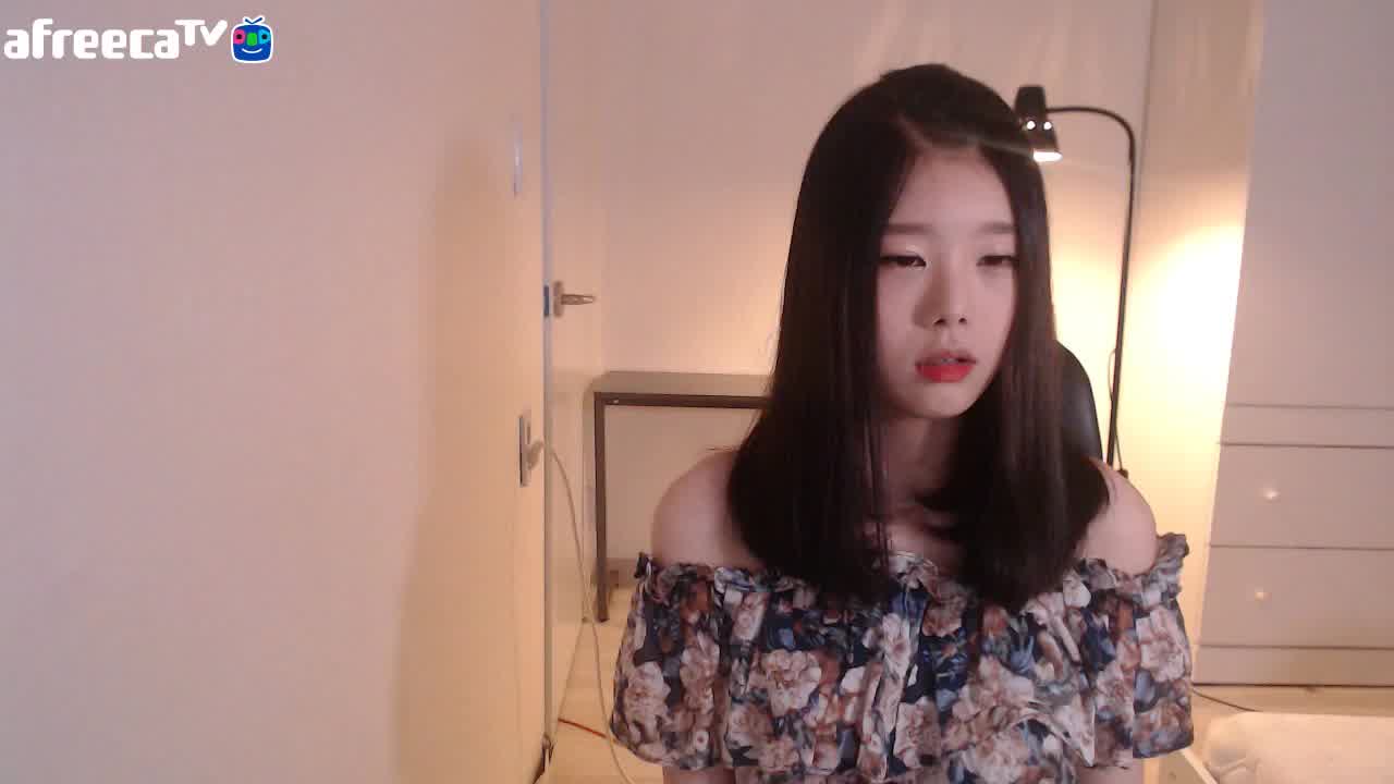 [생]BJ햄스터  신입여캠 소통방송 첫방송입니당 ㅎㅎ