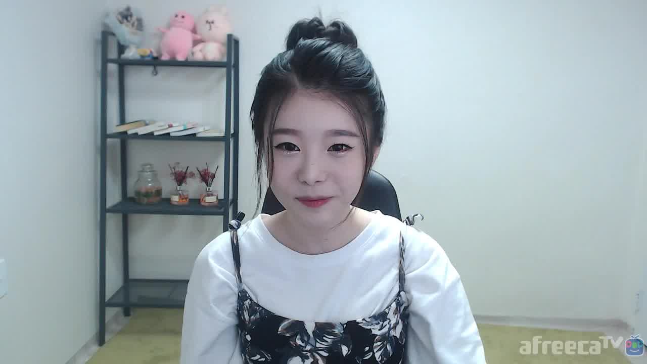 [생]]BJ햄찡 36일차 신입여캠 >아무말대잔치다!!!