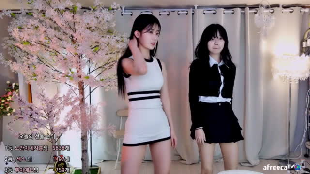[11/18][프듀N돌핀 6기 나미유] 댄스강의[이쿠요-E:ku]2편