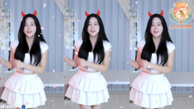 [11/28][베비N돌핀 1기 지유나] 댄스[솜사탕]