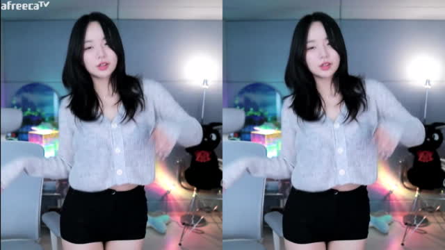 열심히 닭 춤 파는 이유란